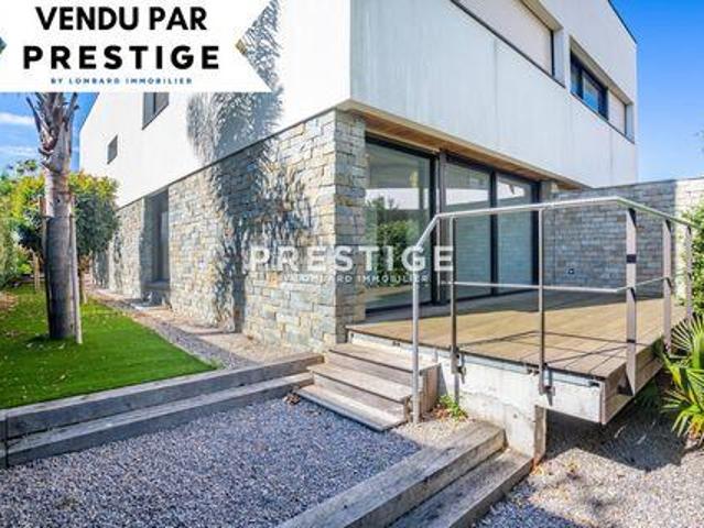 5 chambres, Fréjus Provence 83600 LS102920646