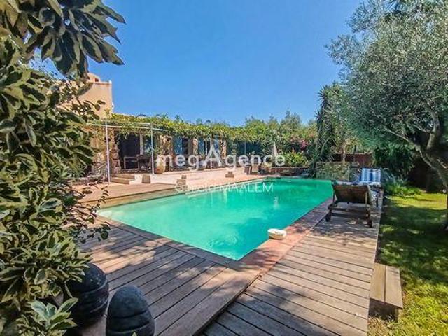 5 chambres, Grimaud Provence 83310 LS104648178