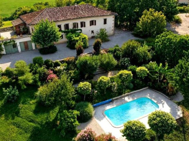5 chambres, Haute Haute 102522092