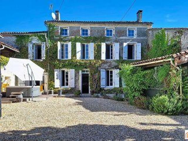 5 chambres, Julienne Poitou 16200 105677003