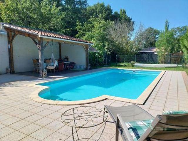 5 chambres, Jonzac Poitou 17500 100315653