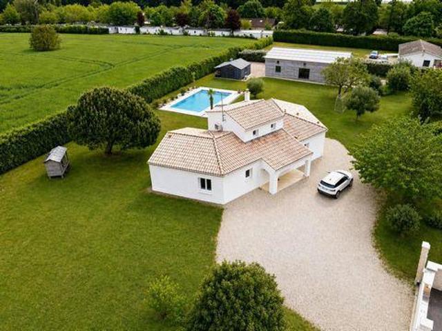 5 chambres, Jonzac Poitou 17500 101741163