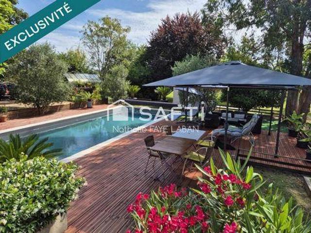 5 chambres, La Puye Poitou 86260 100315060