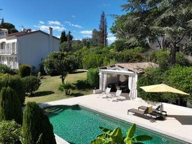 5 chambres, La Roquette Provence 06550 LS95400288