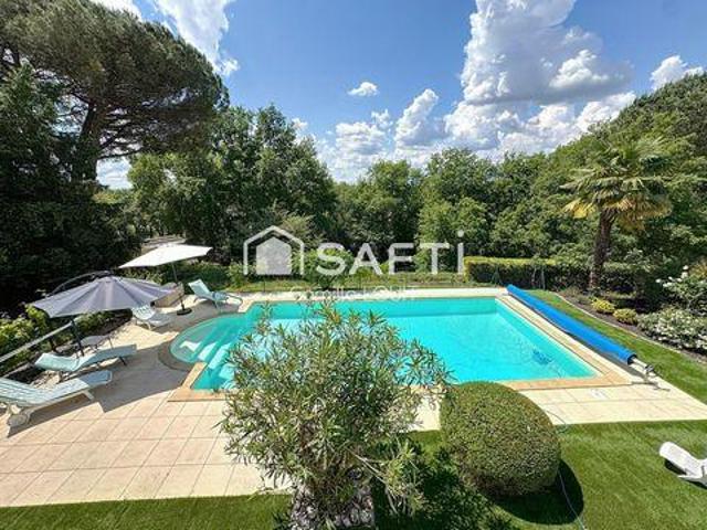 5 chambres, Latresne Aquitaine 33360 105646950