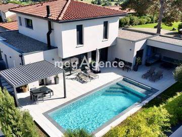 5 chambres, Lentilly Rhône 69210 96890391