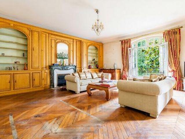 5 chambres, Paris Île 75220 102473937