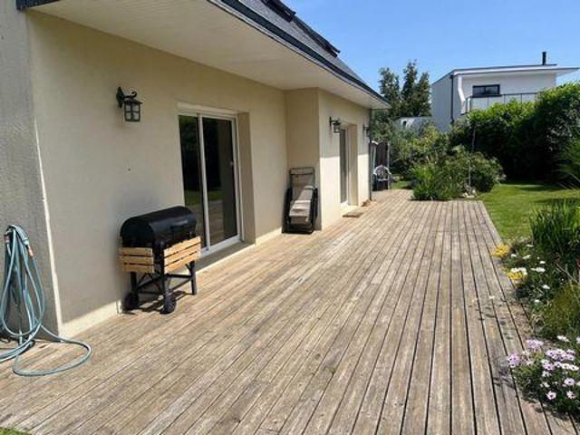 5 chambres, Plomelin Bretagne 29700 LS102666049