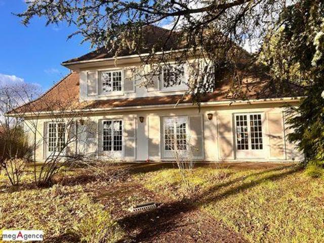 5 chambres, Romorantin Centre 41200 104294529
