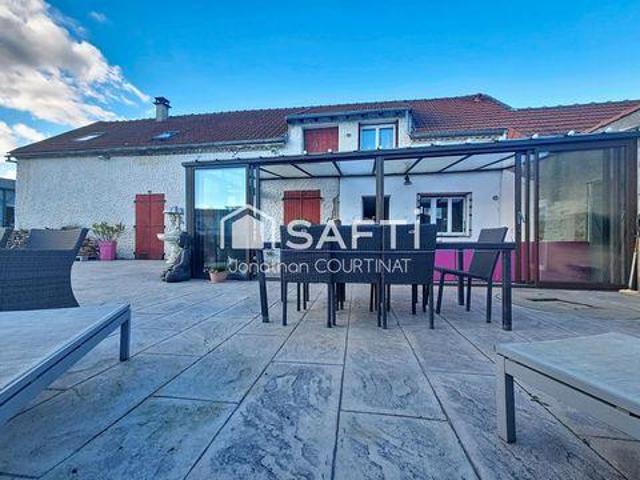 5 chambres, Saint Auvergne 03110 100729839