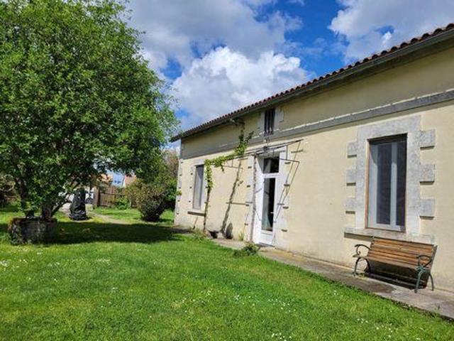 5 chambres, Saint Poitou 17360 100772387