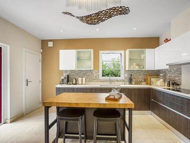5 chambres, Saint Provence 06230 102407407