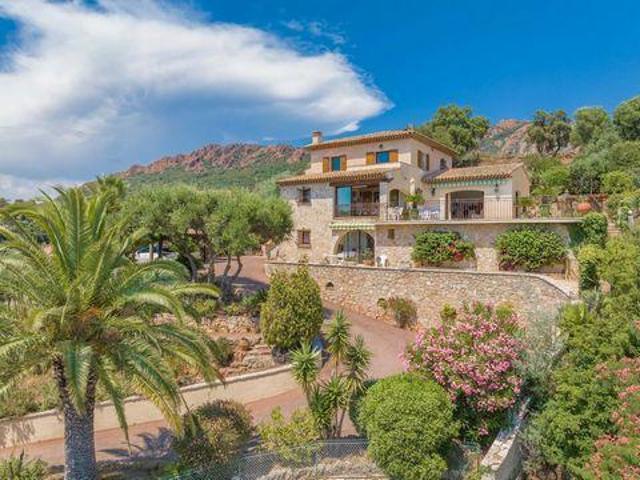 5 chambres, Saint Provence 83530 94675363