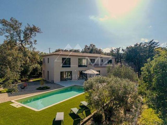 5 chambres, Sainte Maxime Provence Alpes Côte d'Azur 83120 95815602