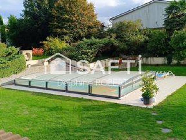 5 chambres, Sainte Poitou 17520 100781770