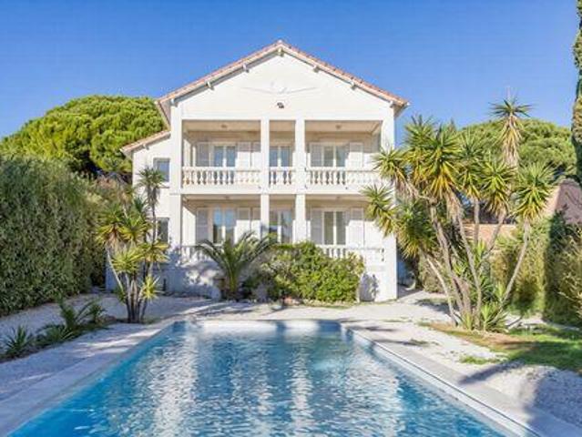 5 chambres, Sanary Provence 83110 101779241