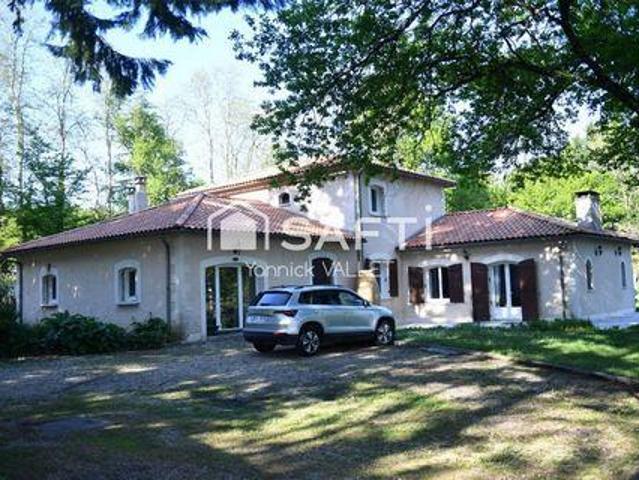 5 chambres, Vanxains Aquitaine 24600 105138768