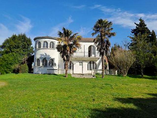 5 chambres, Vertheuil Aquitaine 33180 102311255
