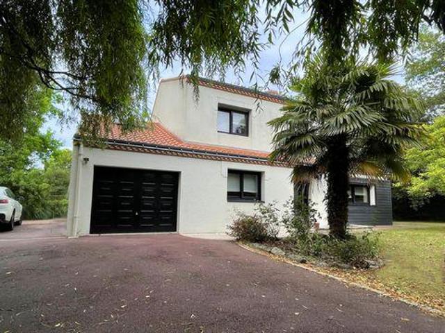 5 chambres, Vertou Pays de la Loire 44120 101313442