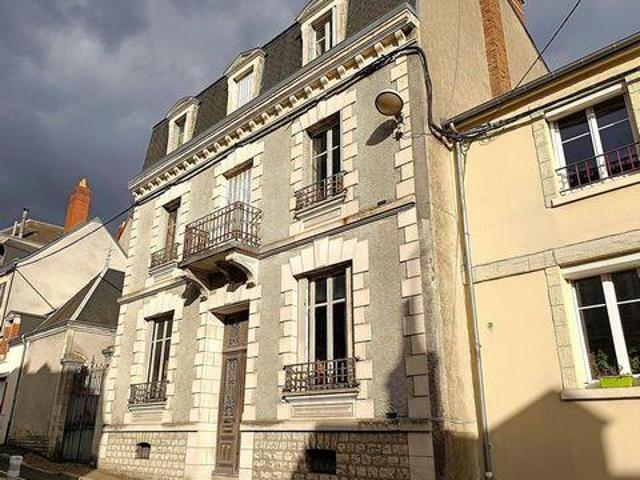 5 chambres, Vierzon Centre 18100 101520896
