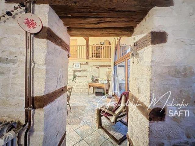 5 chambres, Villers Franche 39600 102759423