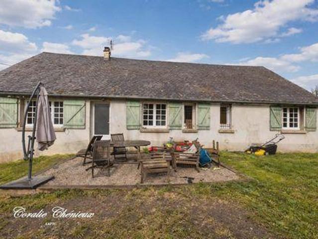 5 chambres, Ydes Auvergne 15210 101276518