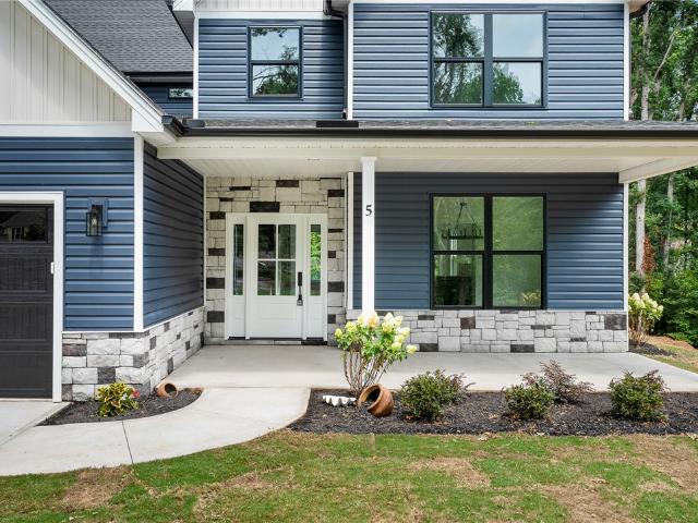 5 Chickamauga Lane