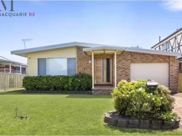 5 Colonial Place, Casula House for rent Listed by Chris Zambo.