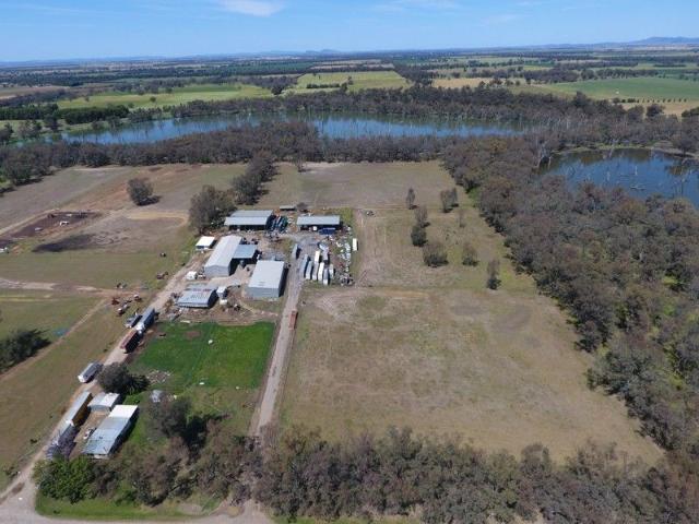 5 Commercial Sheds + Weighbridge, Office & Residence under 1km to Highway