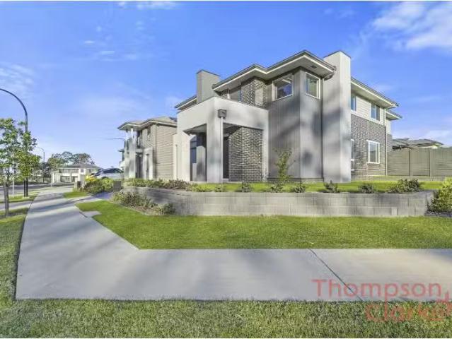 5 Dublin Drive, Chisholm Property for rent Listed by Chantell.