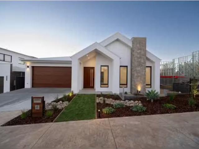 5 Dabrowski Street, Jacka House for rent Listed by Leasing Co.
