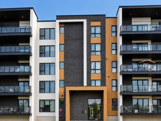 5 ½ Dans Immeuble Avec Ascenseur
