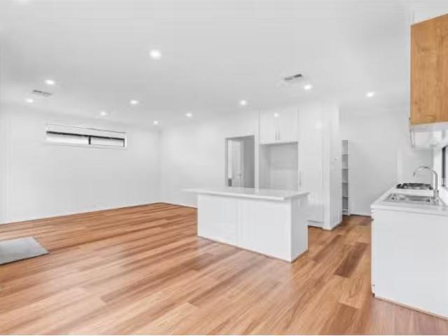 5 Davenport Ave, Old Reynella House for rent Listed by Brooke.