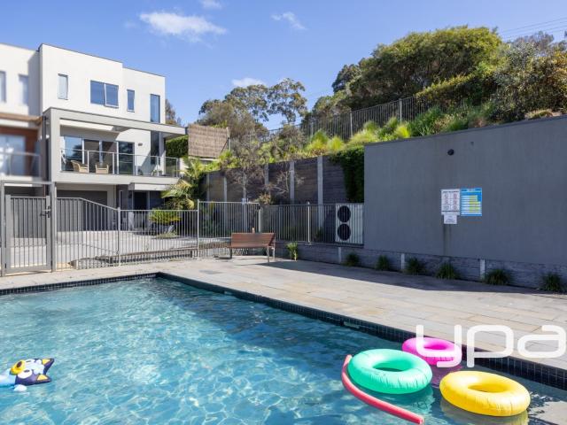 5 Davit Court, Safety Beach