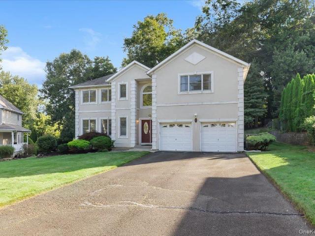 5 Dennis McHugh Court