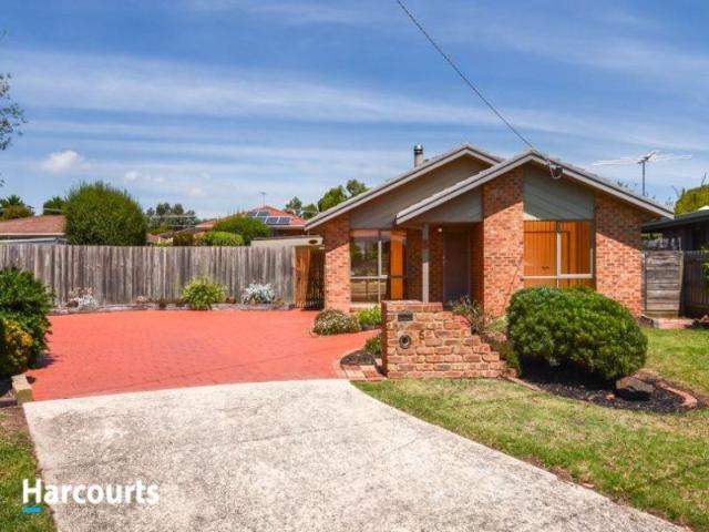 5 Derby Court, Carrum Downs, VIC 3201