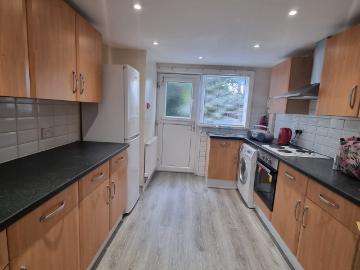 5 Derwentwater Grove