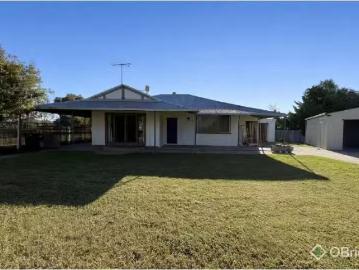 5 Diggers Lane, Holbrook House for rent Listed by Natalee Wil.