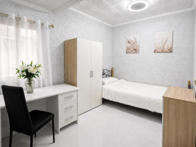 5 Dormitorio Apartamentos València Valencia 103542420
