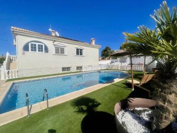 5 Dormitorio Villa Urb. La Marina Alicante 102471946