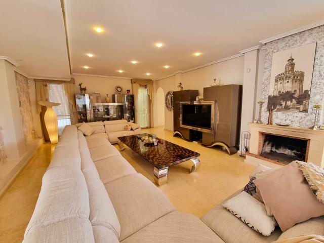 5 Dormitorios Villa Alicante En Venta