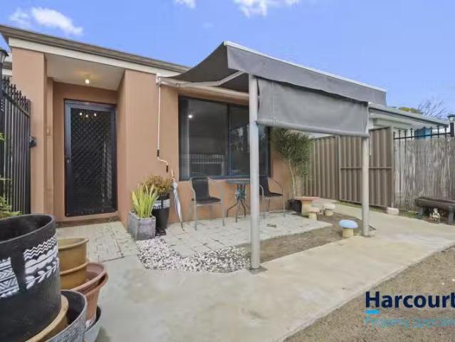 5 Doubtful Chase, GOSNELLS, WA 6110 House for Rent