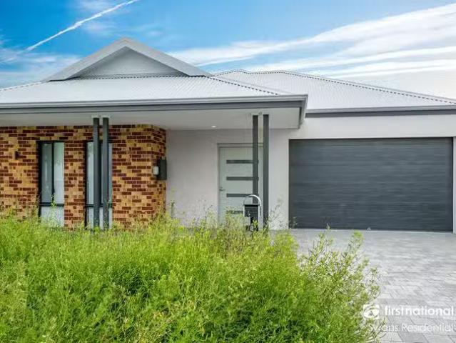 5 Draper Way, Ellenbrook, WA 6069
