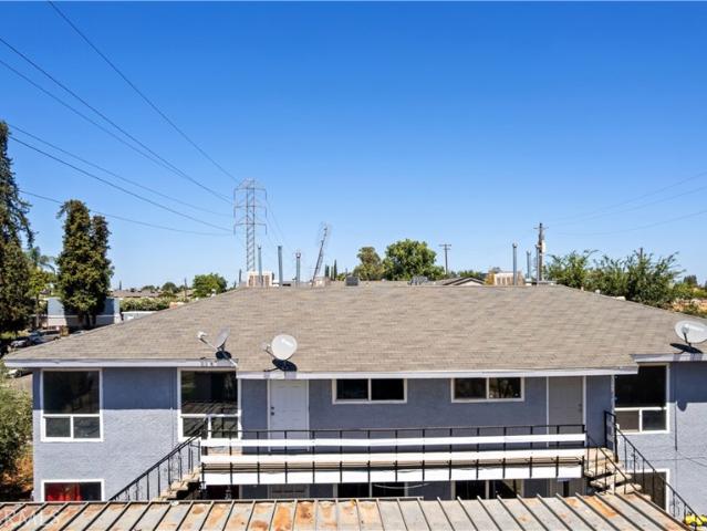 5 E Saginaw