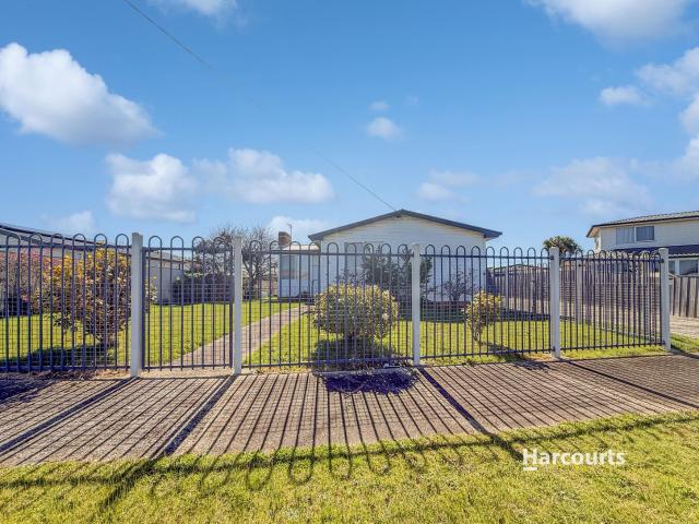 5 Eagling Place, DEVONPORT, TAS 7310