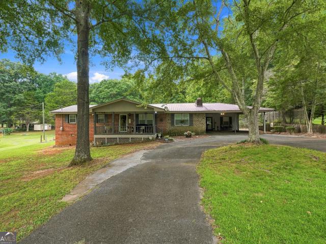5 Elaine Drive SW
