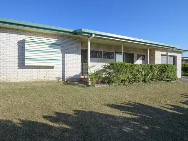 5 Elizabeth Street, South Gladstone, QLD 4680