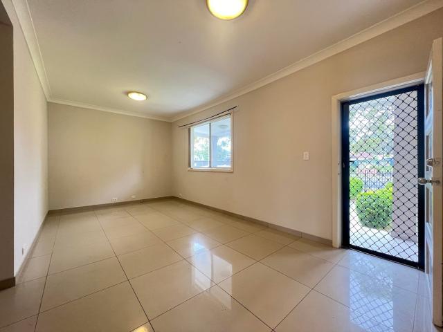5 Ellis ParadeYennora NSW 2161, Australia