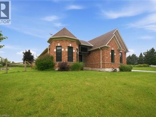5 Falkland Road, Falkland, ON, N0J 1V0 house for sale | Listing ID 40843 | Royal LePage