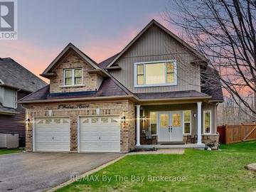 5 Falvo Street, Wasaga Beach, ON, L9Z 1J6 house for sale | Listing ID S13071 | Royal LePage